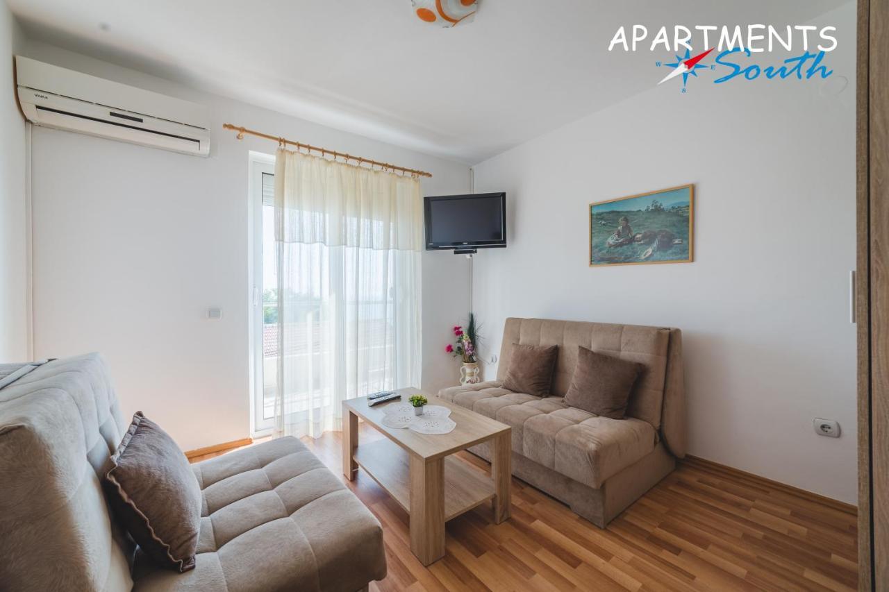 Apartments South Улцин Екстериор снимка